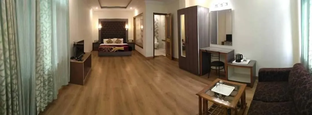 Hotel Lords Regency Shimla